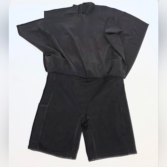 Spanx Black Skort With Zippered Pocket/ Fast Drying Light Breathable Fabric. Lg - Picture 6 of 10